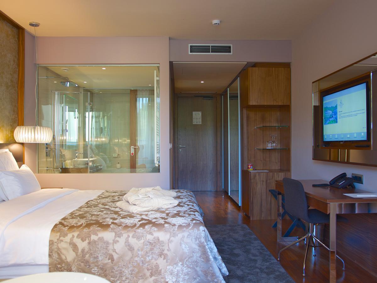 Atlantida Boutique Hotel 5*